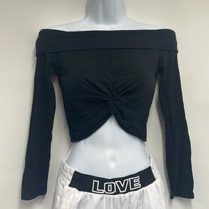 black top off the shoulder